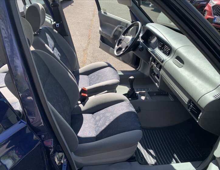 Škoda Felicia Hatchback 1,3 l 50 kw