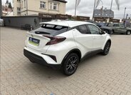 Toyota C-HR 7