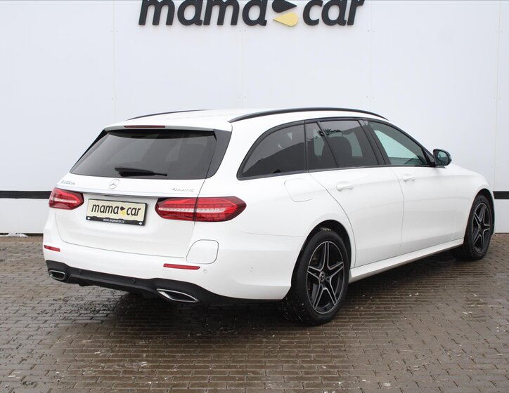 Mercedes-Benz Třídy E Kombi 2,0 l 143 kw