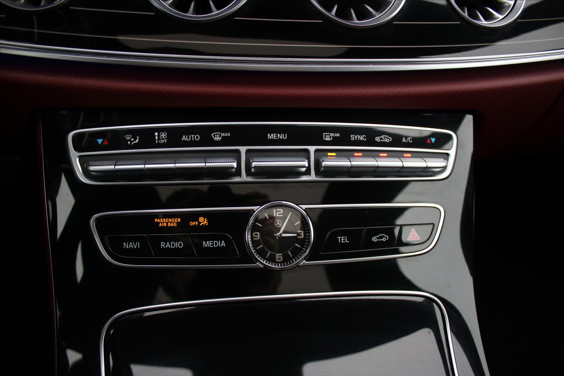 Mercedes-Benz CLS Sedan / Limuzína 3,0 l 270 kw