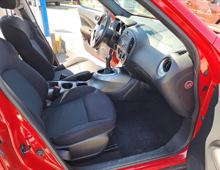 Nissan Juke SUV / Terénní 1,6 l 69 kw