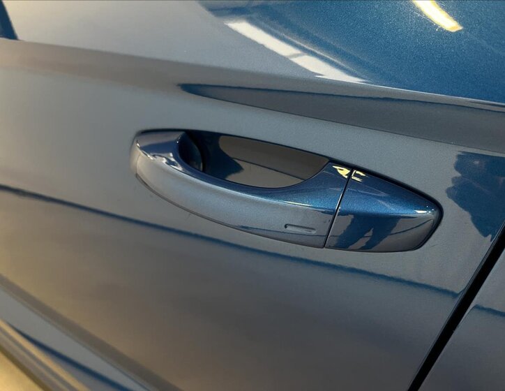 Škoda Karoq SUV 1,5 l 110 kw