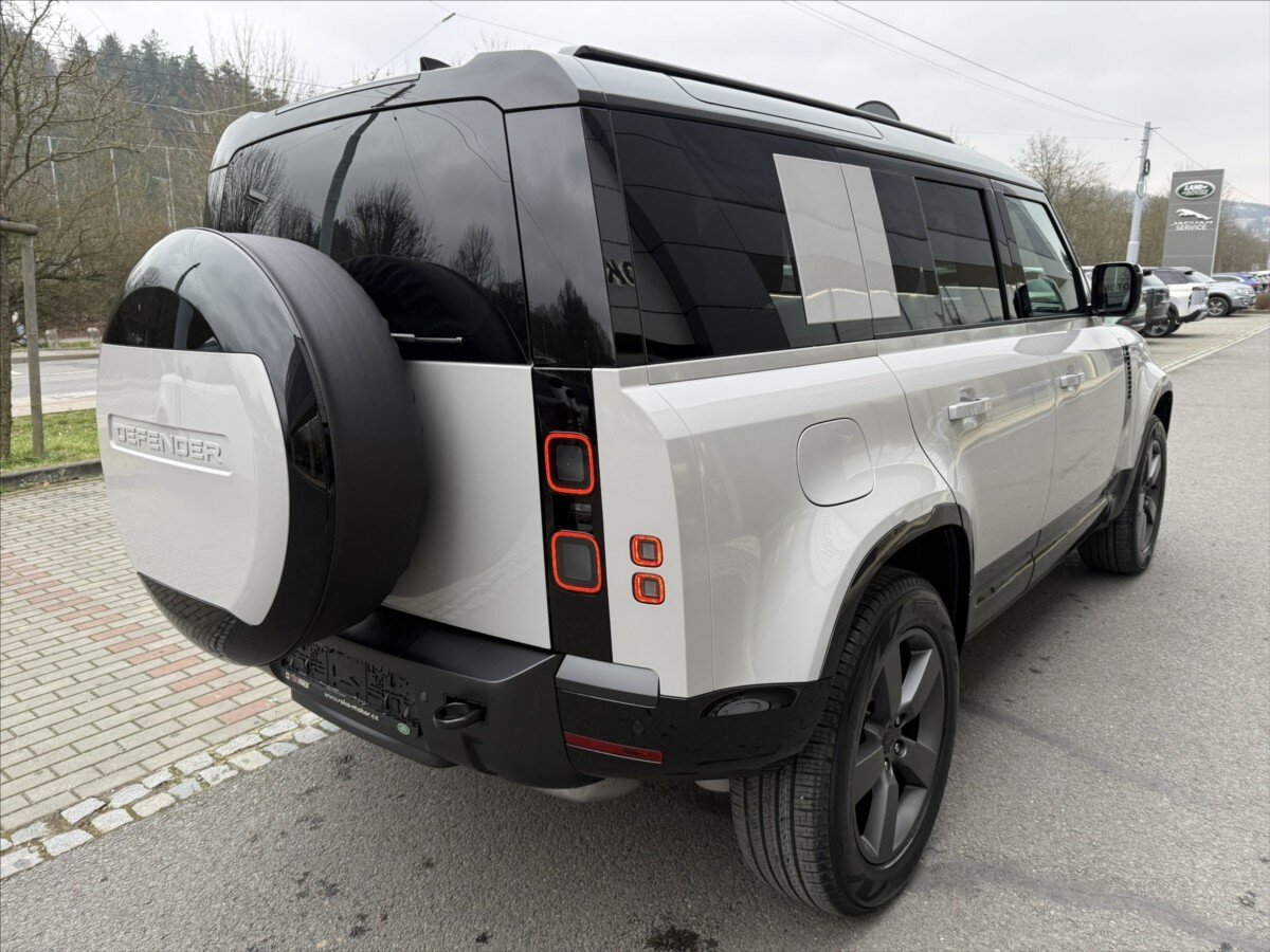 Land Rover Defender SUV / Terénní 3,0 l 184 kw