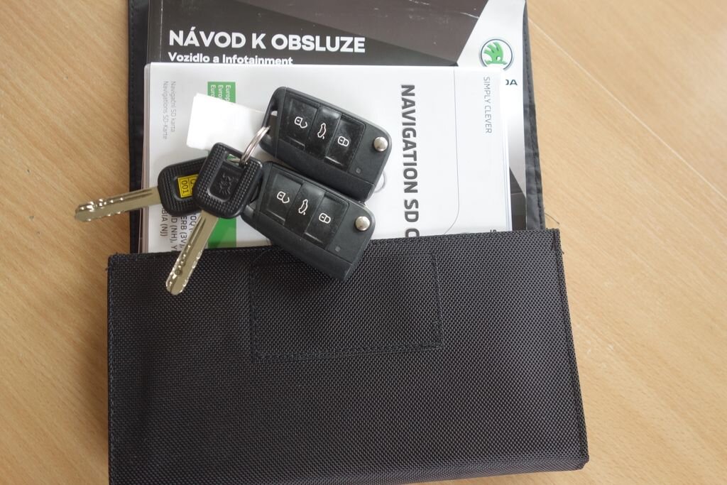 Škoda Octavia Sedan / Limuzína 2,0 l 110 kw