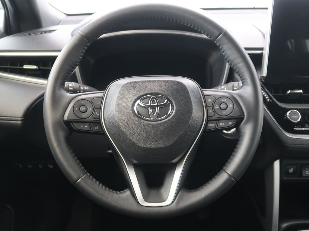 Toyota Corolla Cross Hatchback 2,0 l 112 kw