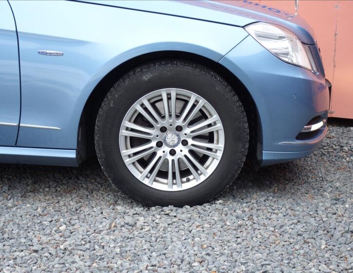 Mercedes-Benz Třídy E Kombi 3,0 l 195 kw