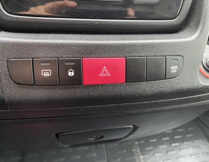 Citroën Jumper Skříň 2,2 l 110 kw