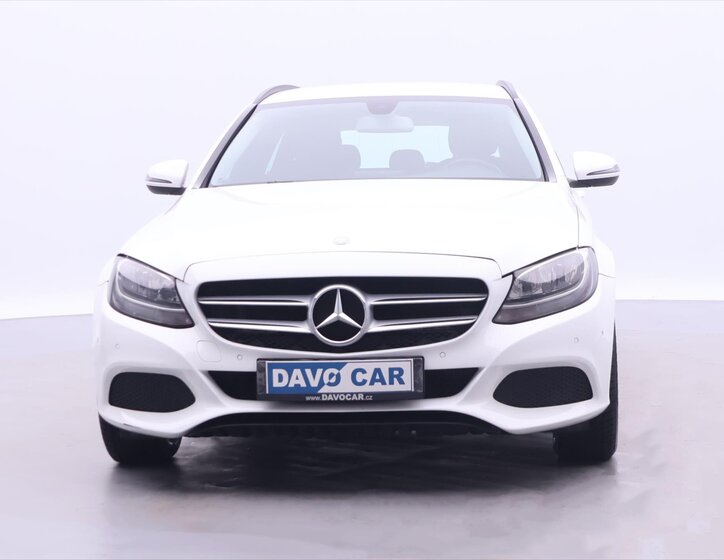 Mercedes-Benz Třídy C Kombi 2,1 l 100 kw