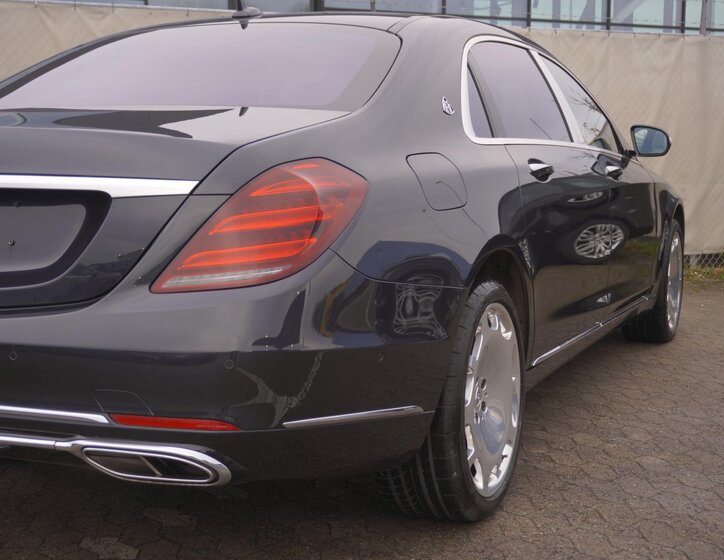 Mercedes-Benz Třídy S 14