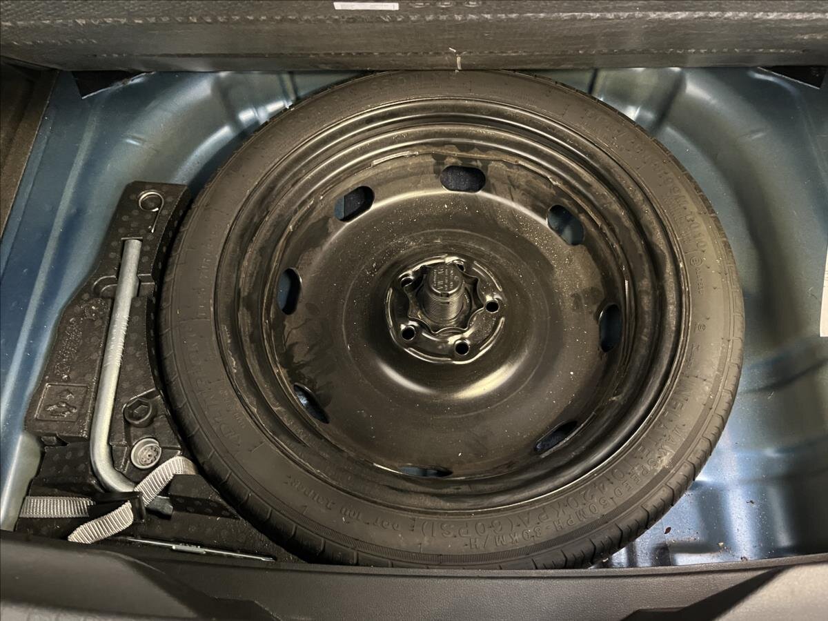 Volkswagen T-Roc SUV 1,5 l 110 kw