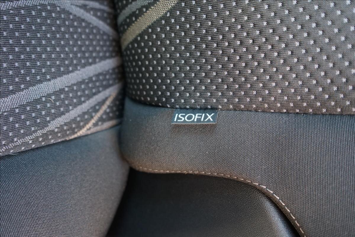 Peugeot 208 Hatchback 1,2 l 60 kw