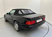 Mercedes-Benz SL 9