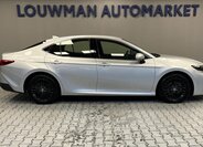 Toyota Camry Sedan / Limuzína 2,5 l 137 kw