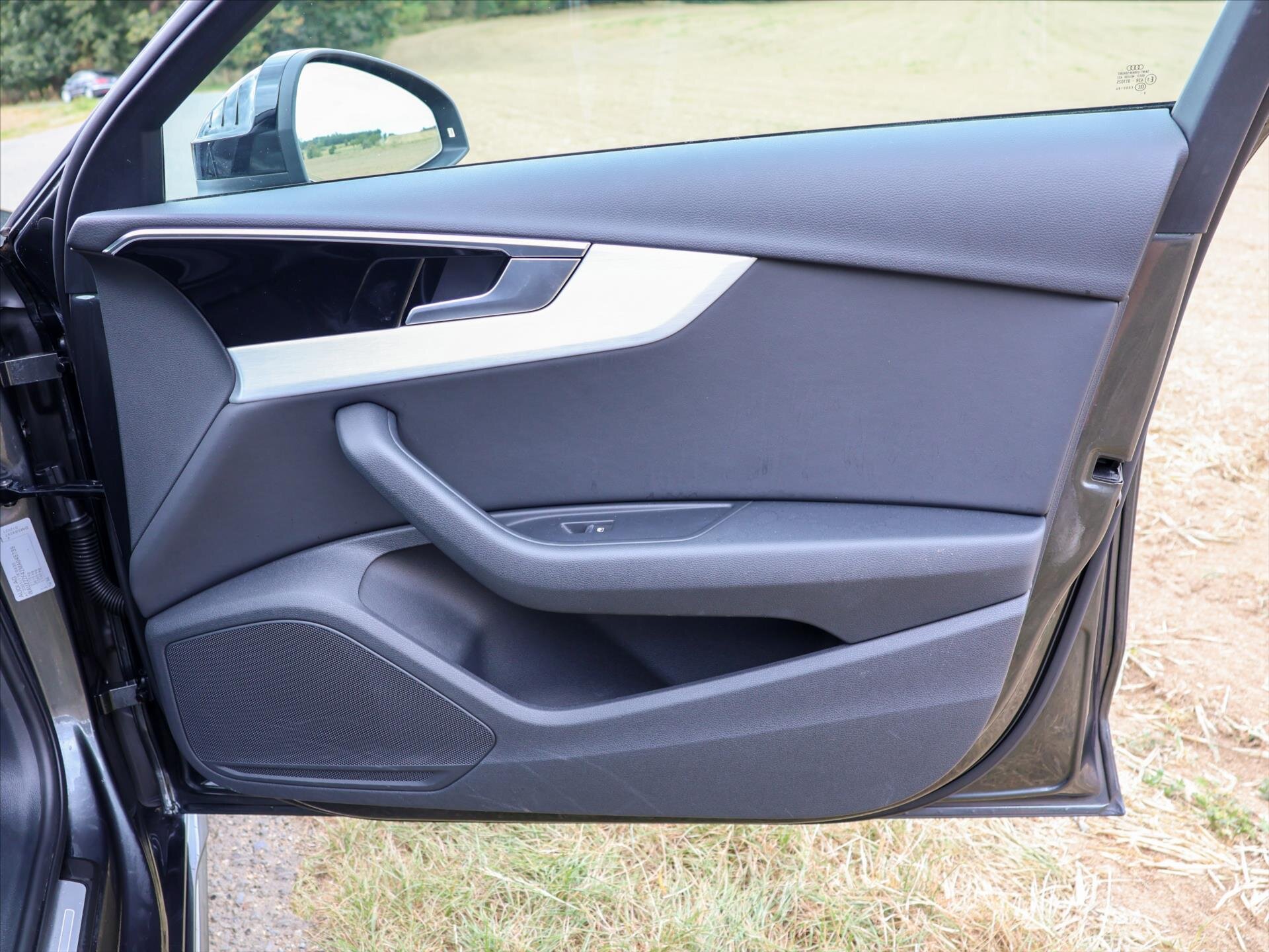 Audi A4 Kombi 2,0 l 110 kw