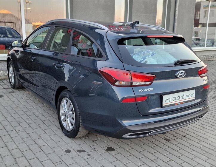 Hyundai i30 Kombi 1,6 l 85 kw