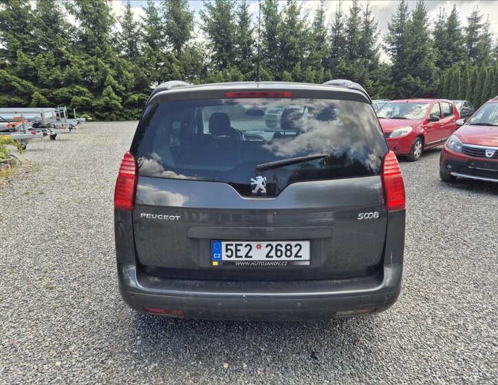 Peugeot 5008 Kombi 1,6 l 115 kw