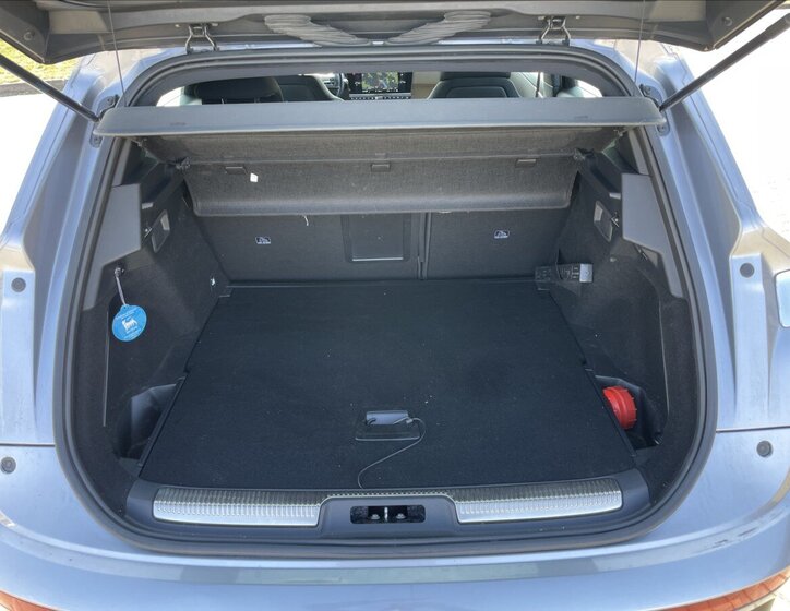 DS Automobiles DS7 Crossback Kombi 2,0 l 130 kw