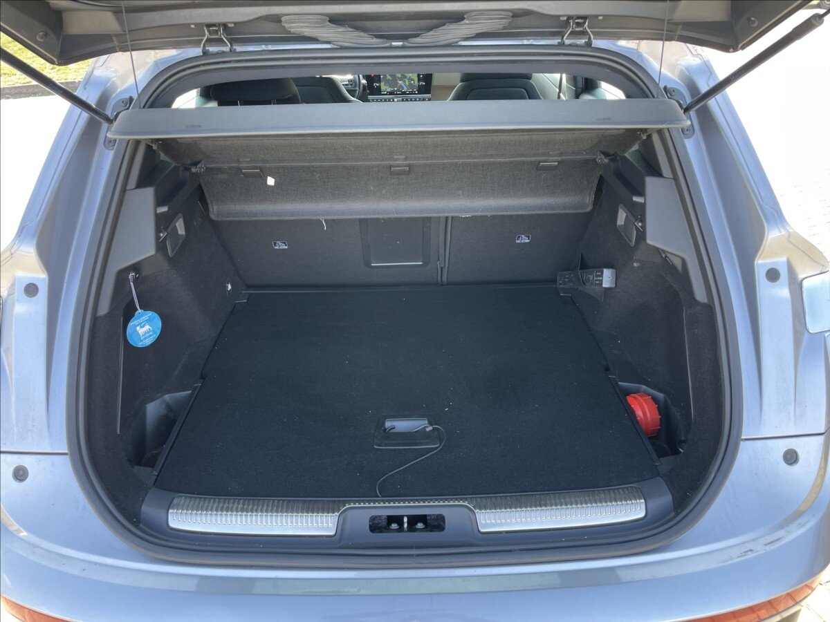 DS Automobiles DS7 Crossback Kombi 2,0 l 130 kw