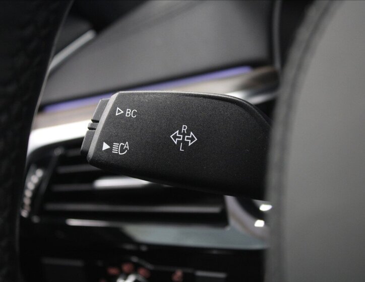 BMW Řada 6 Liftback 3,0 l 235 kw