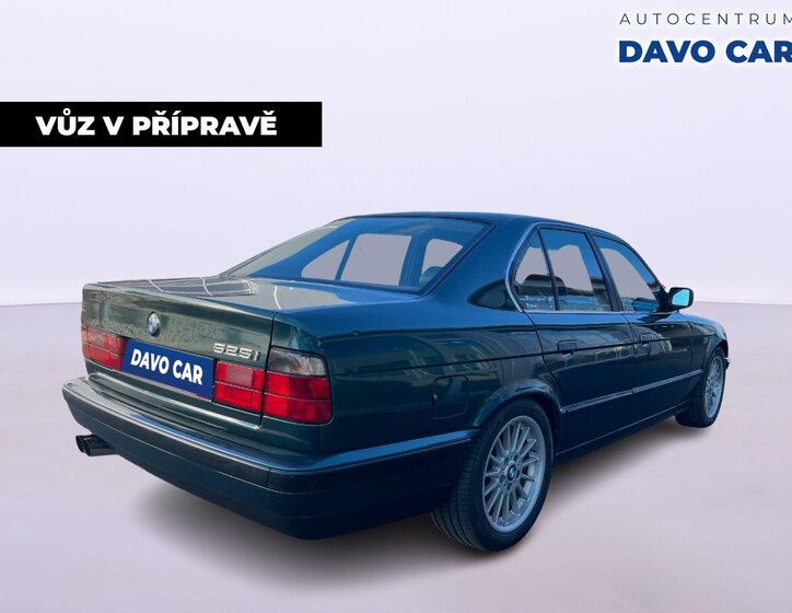 BMW Řada 5 Sedan 2,5 l 141 kw