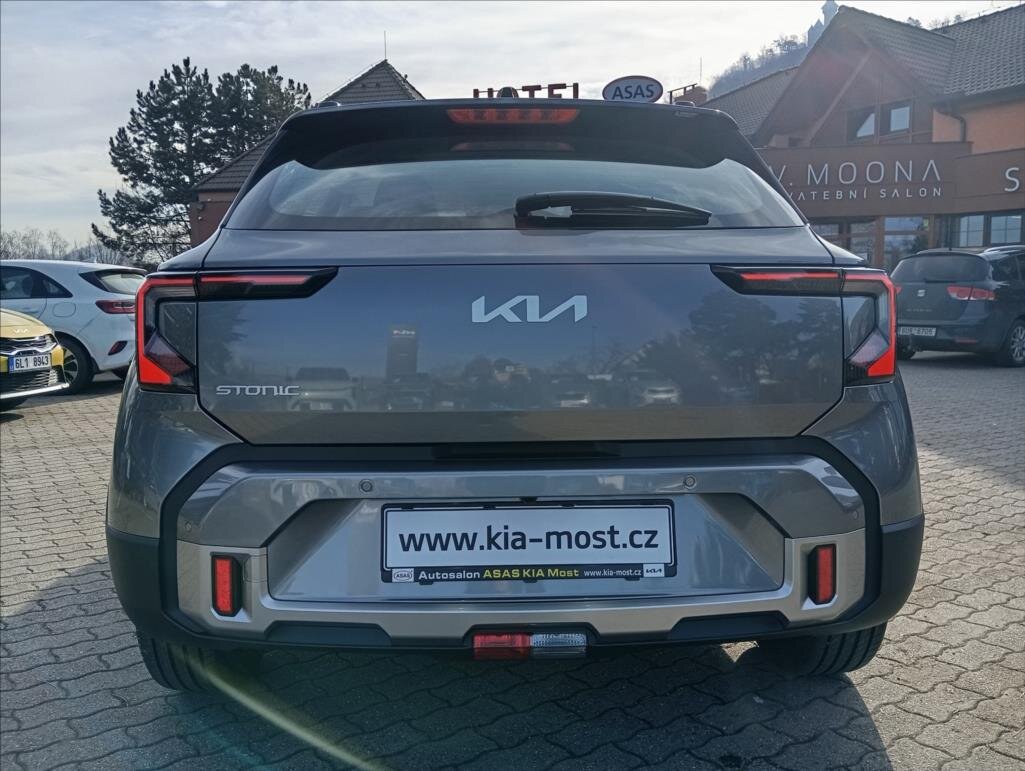 KIA Stonic SUV / Terénní 998,0 74 kw