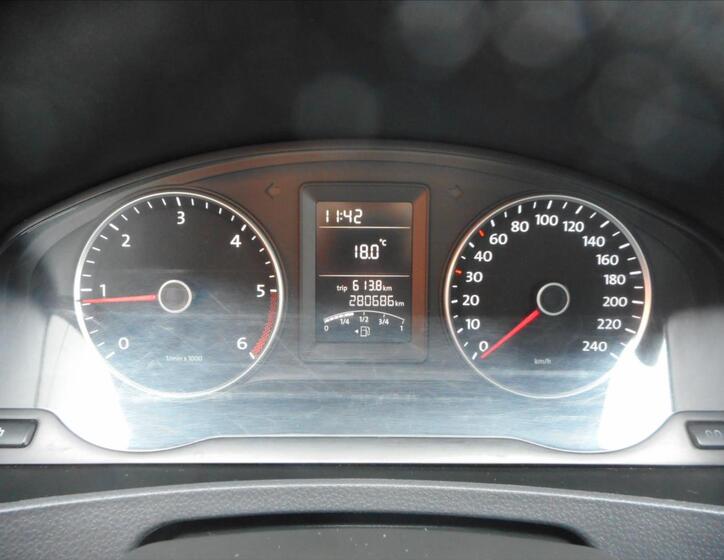 Volkswagen Transporter 12