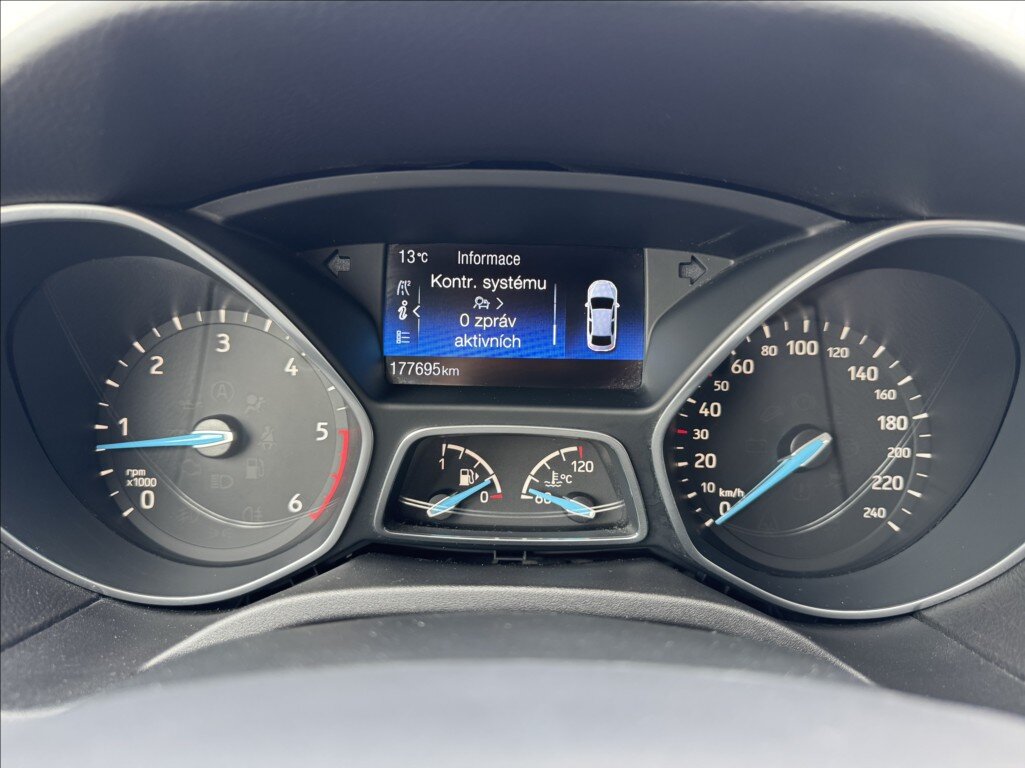 Ford Focus Hatchback 1,5 l 77 kw