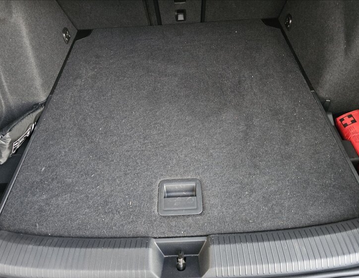 Volkswagen Golf Kombi 2,0 l 235 kw