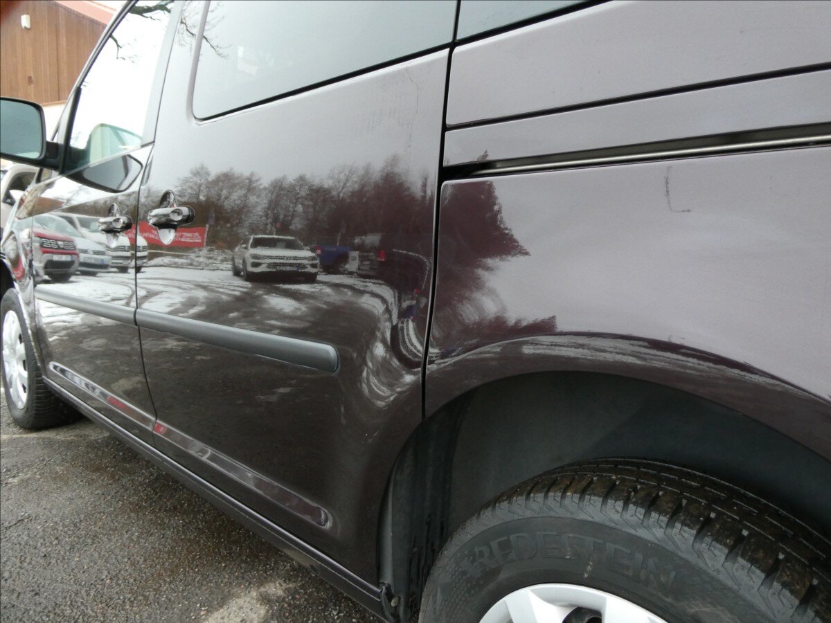 Volkswagen Caddy Kombi 1,6 l 75 kw