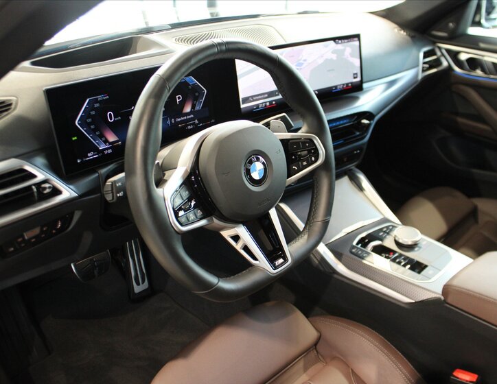 BMW Řada 4 Sedan / Limuzína 2,0 l 140 kw