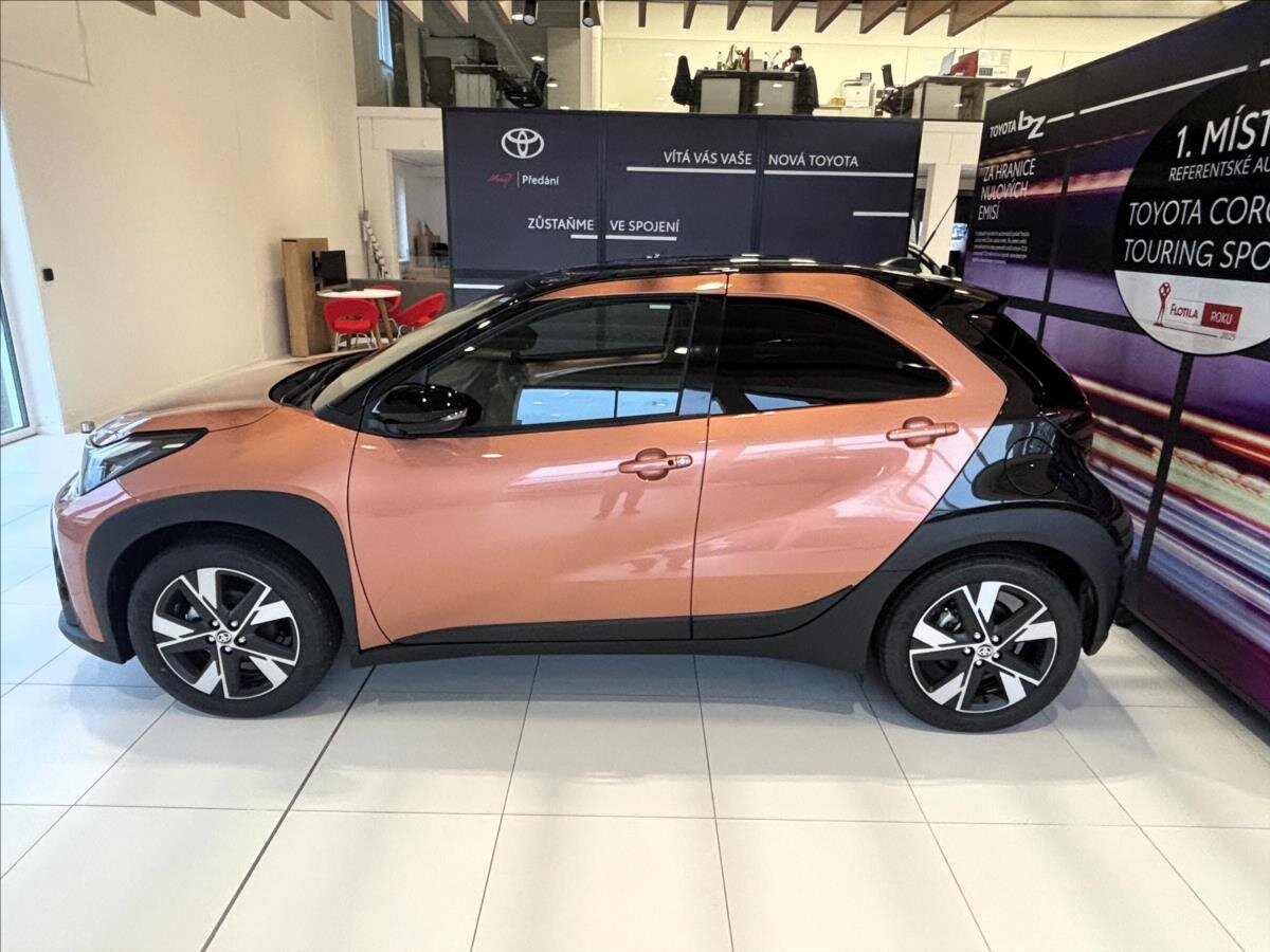 Toyota Aygo Hatchback 1,5 l 85 kw