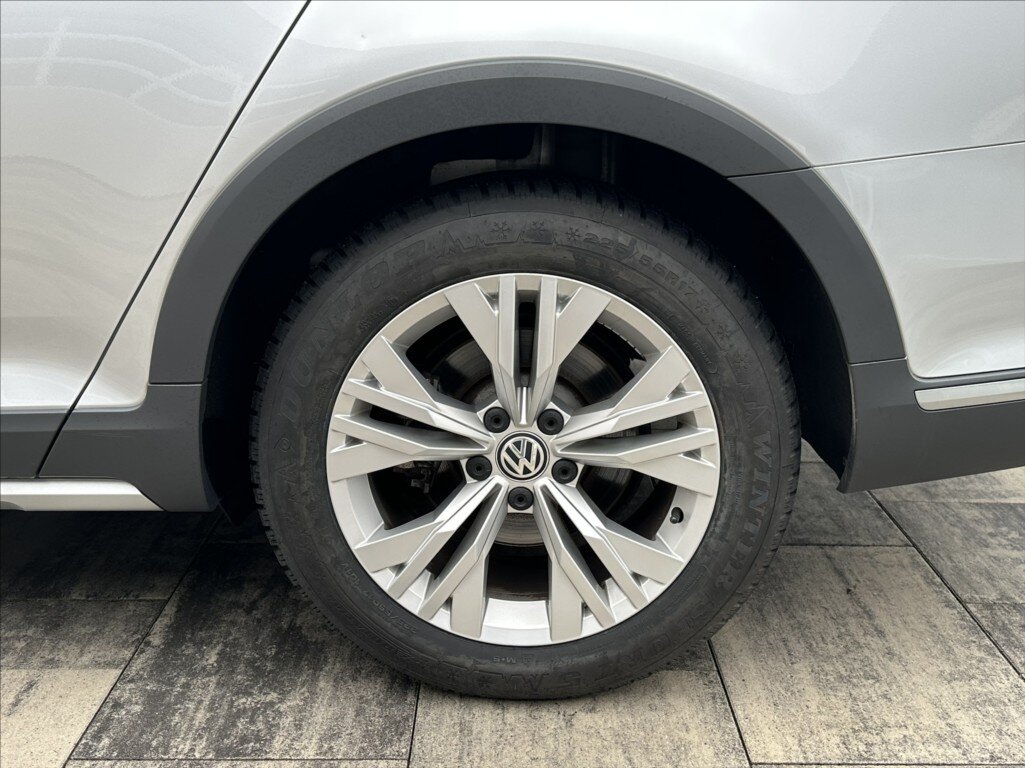 Volkswagen Passat Kombi 2,0 l 140 kw