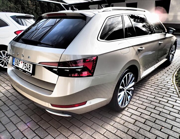 Škoda Superb Kombi 2,0 l 147 kw