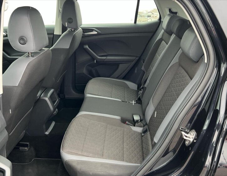 Volkswagen T-Cross Kombi 999,0 81 kw