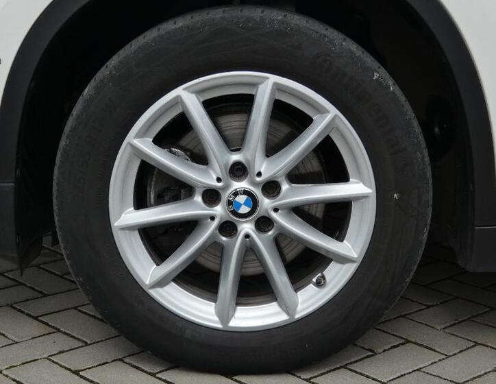 BMW X1 22