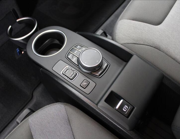 BMW i3 32