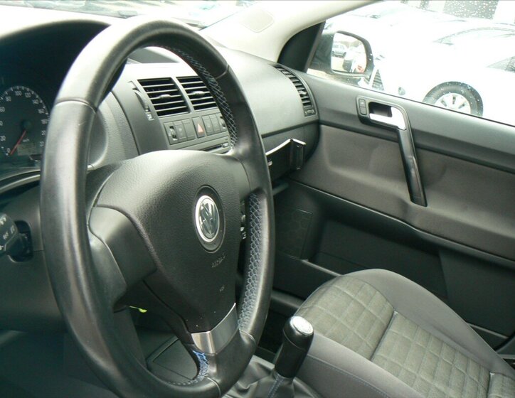 Volkswagen Polo Hatchback 1,6 l 77 kw