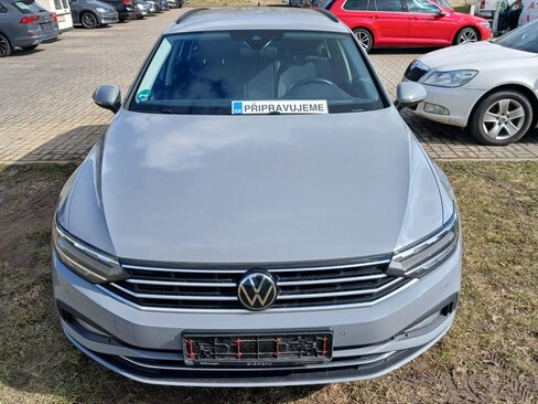Volkswagen Passat Kombi 2,0 l 110 kw