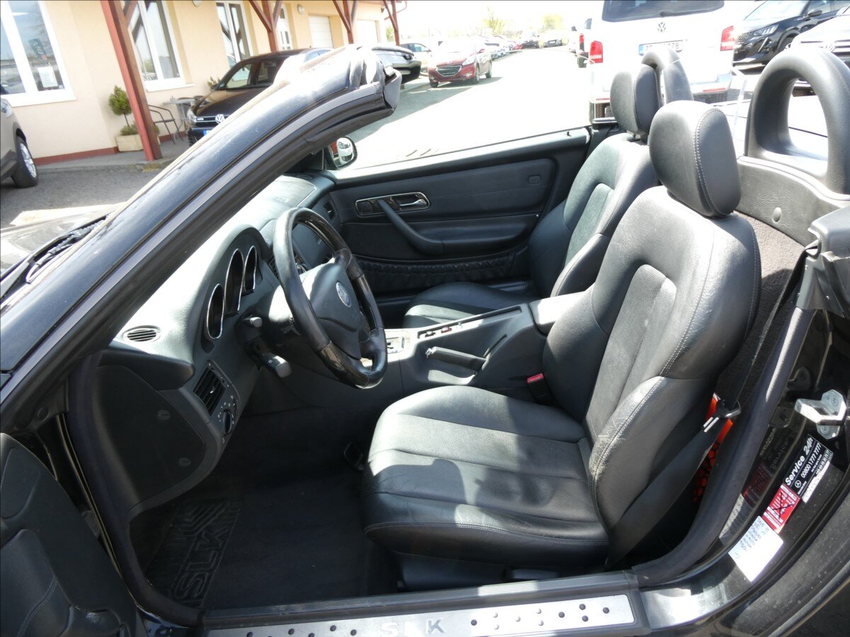 Mercedes-Benz SLK Kabriolet 2,3 l 145 kw