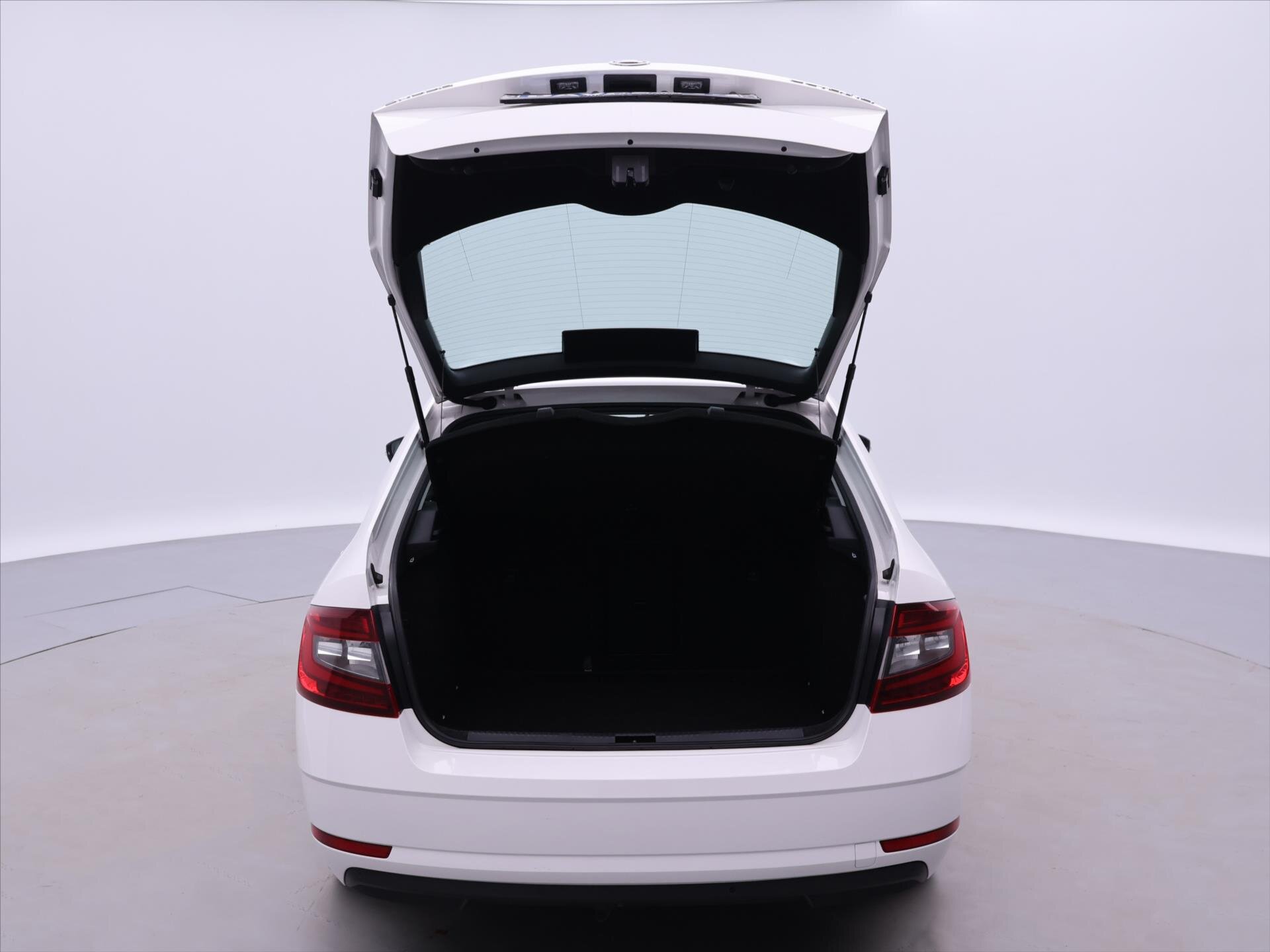 Škoda Octavia Liftback 1,6 l 85 kw