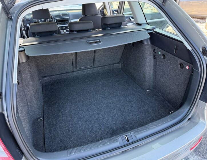 Škoda Octavia Kombi 2,0 l 103 kw