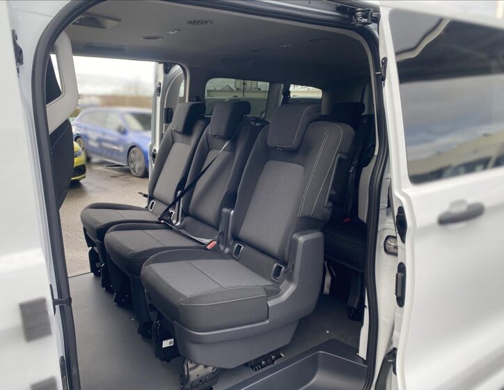 Volkswagen Transporter 17