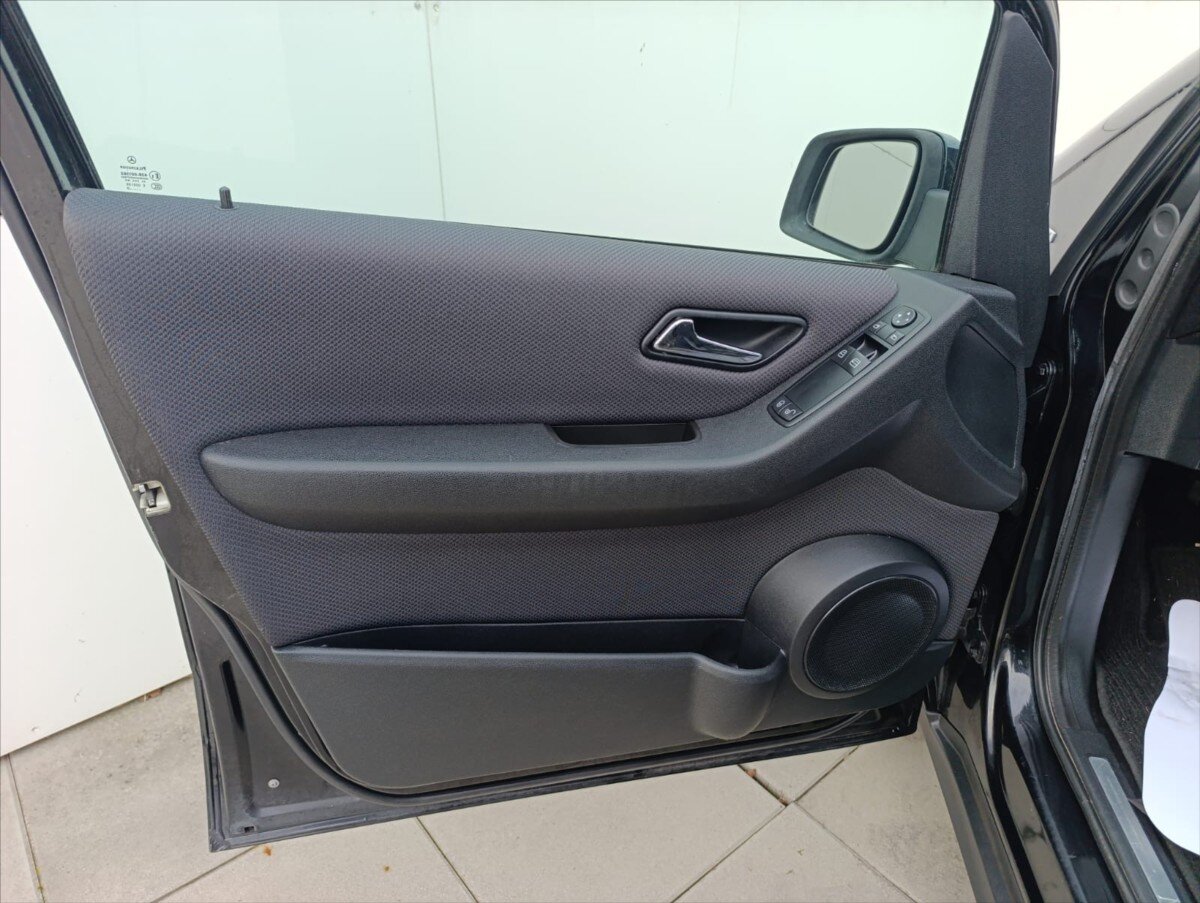 Mercedes-Benz Třídy A Kombi 1,5 l 70 kw