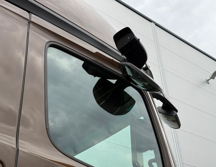 Mercedes-Benz Ostatní 8