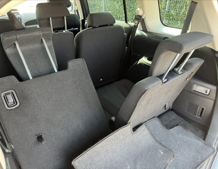 Mazda 5 Kombi 1,6 l 85 kw