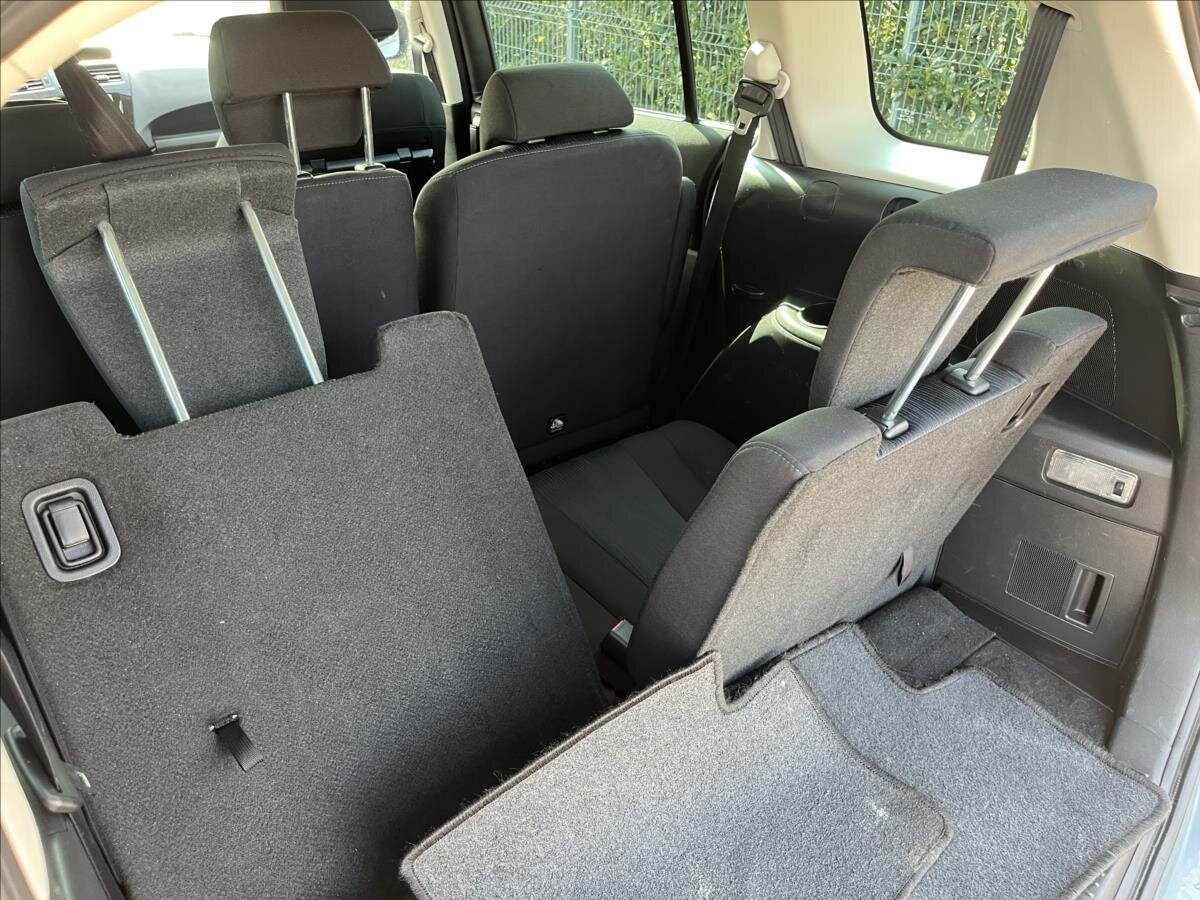 Mazda 5 Kombi 1,6 l 85 kw