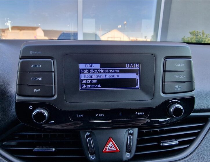 Hyundai i30 Kombi 998,0 88 kw