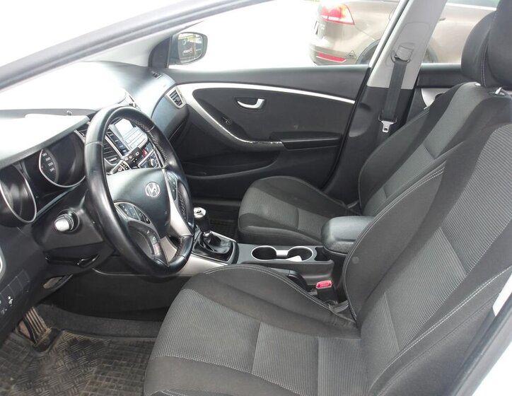 Hyundai i30 Kombi 1,6 l 88 kw