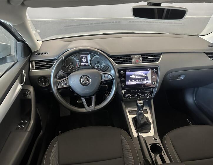 Škoda Octavia 24