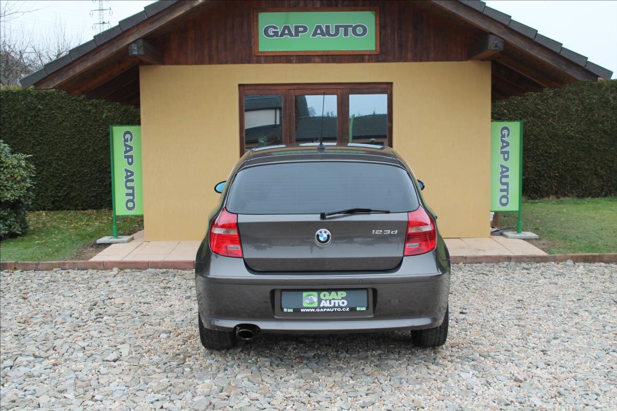 BMW Řada 1 Hatchback 2,0 l 150 kw